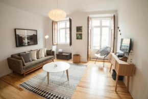 Отель Feels Like Home Estrela Comfortable Flat  Лиссабон